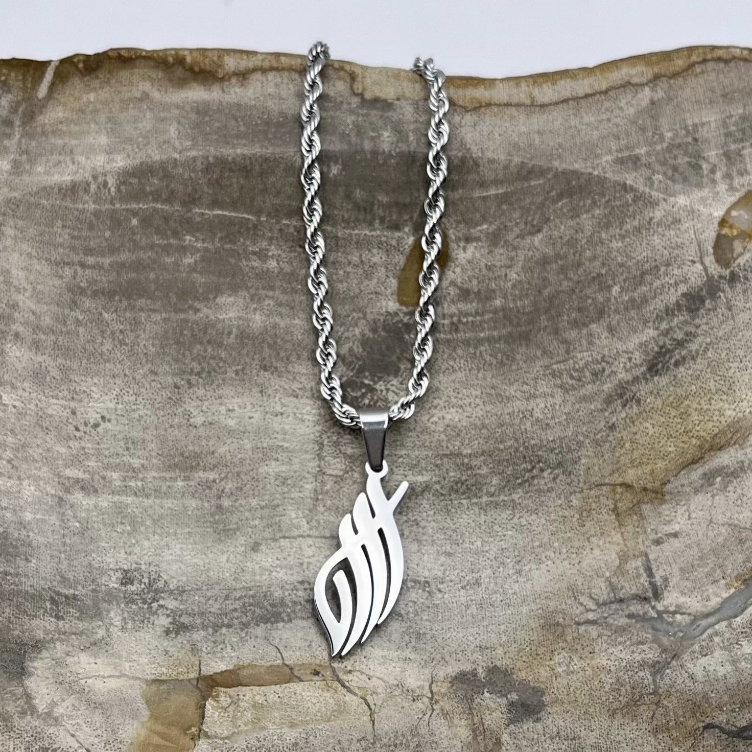 Allah Calligraphy Necklace | Men - eRayyan